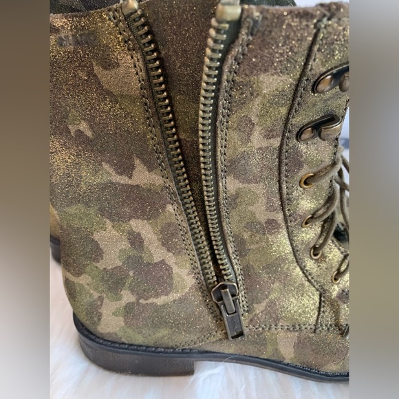 Marc Art of Walking Camouflage Lace-Up Ankle Boots - Picture 6 of 9